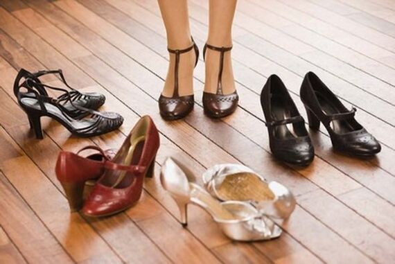 Women suffering from varicose veins are not recommended to wear shoes with a heel height greater than 4 cm. 